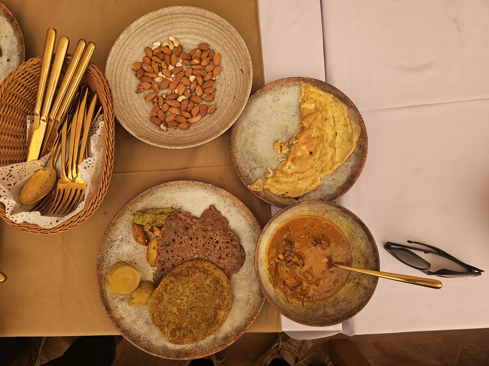 Local thali served at the wellness retreat